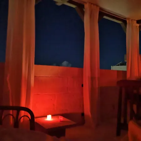 Casa Laeta *